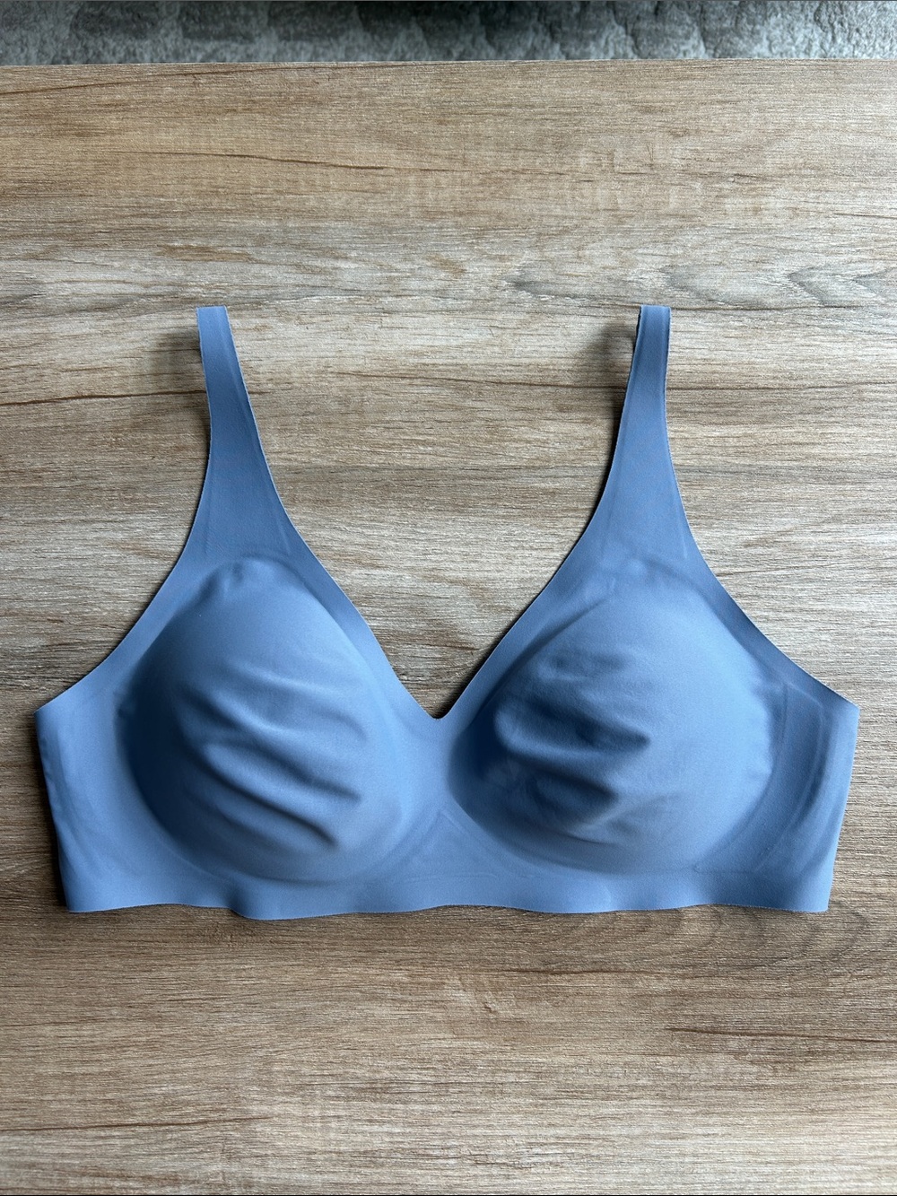 Knix revolution v-neck bra
